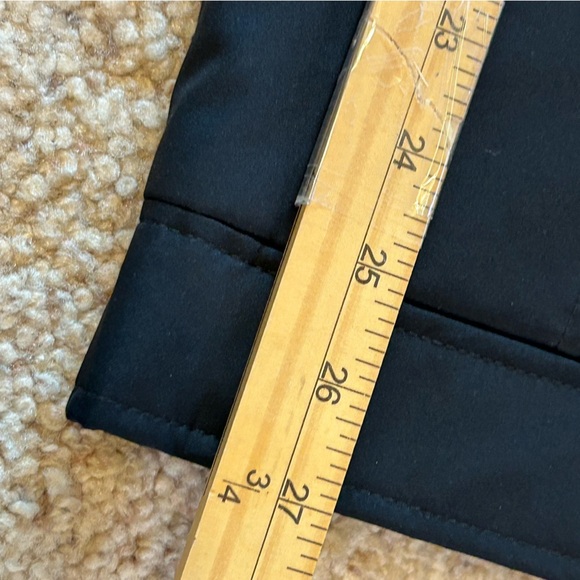 Obermeyer Teen Young Adult Ski Pants Sleek Slim Fit Design Black Bottoms 14/16 - Picture 6 of 13